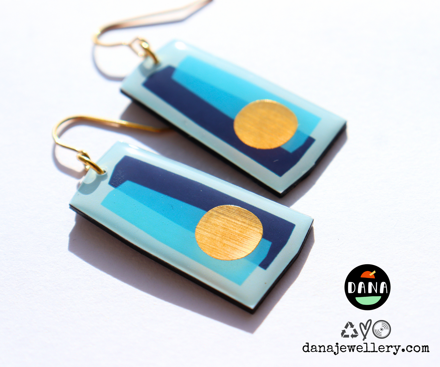 In shades of blue and a pop of gold / recycled vinyl earrings (A1)