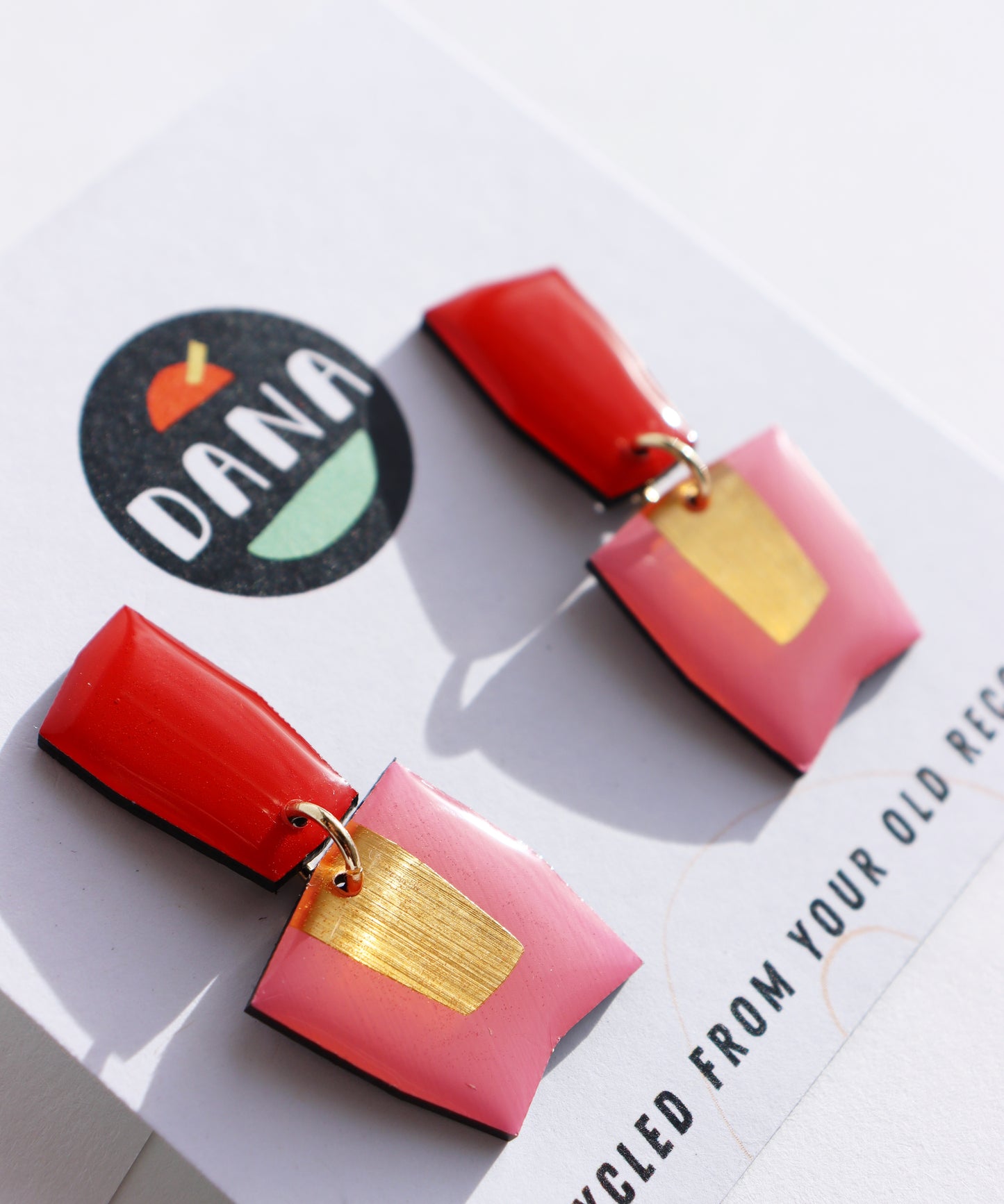 CONNIE NO.2 in vibrant red, candy pink, lush gold