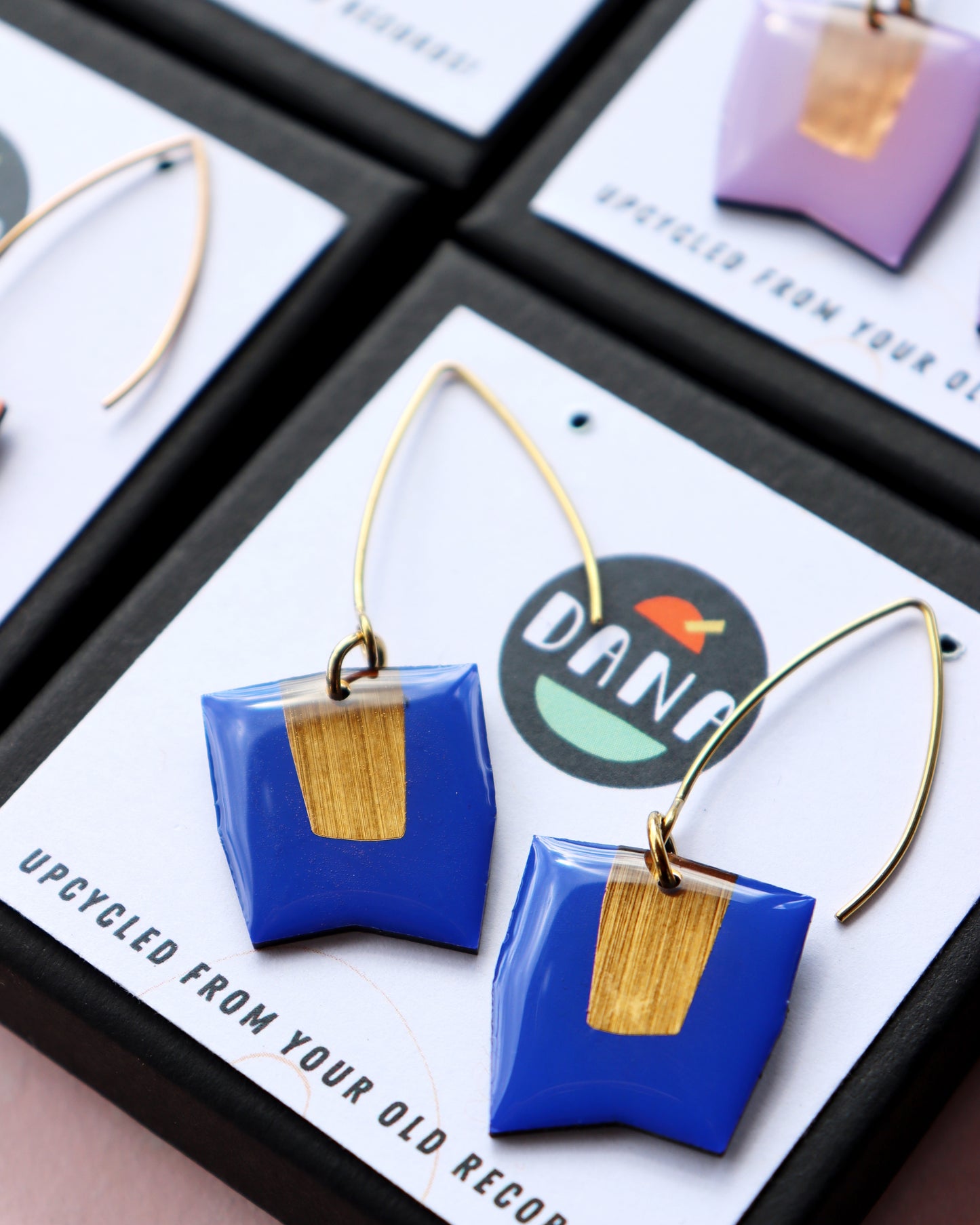 CONNIE in 8 colours / contemporary upcycled chic vinyl record earrings