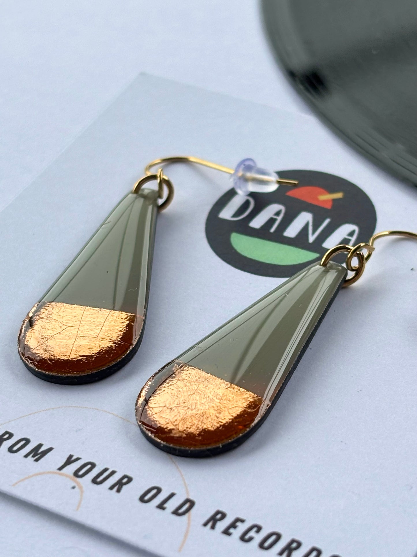70% OFF long classy teardrops in grey and copper