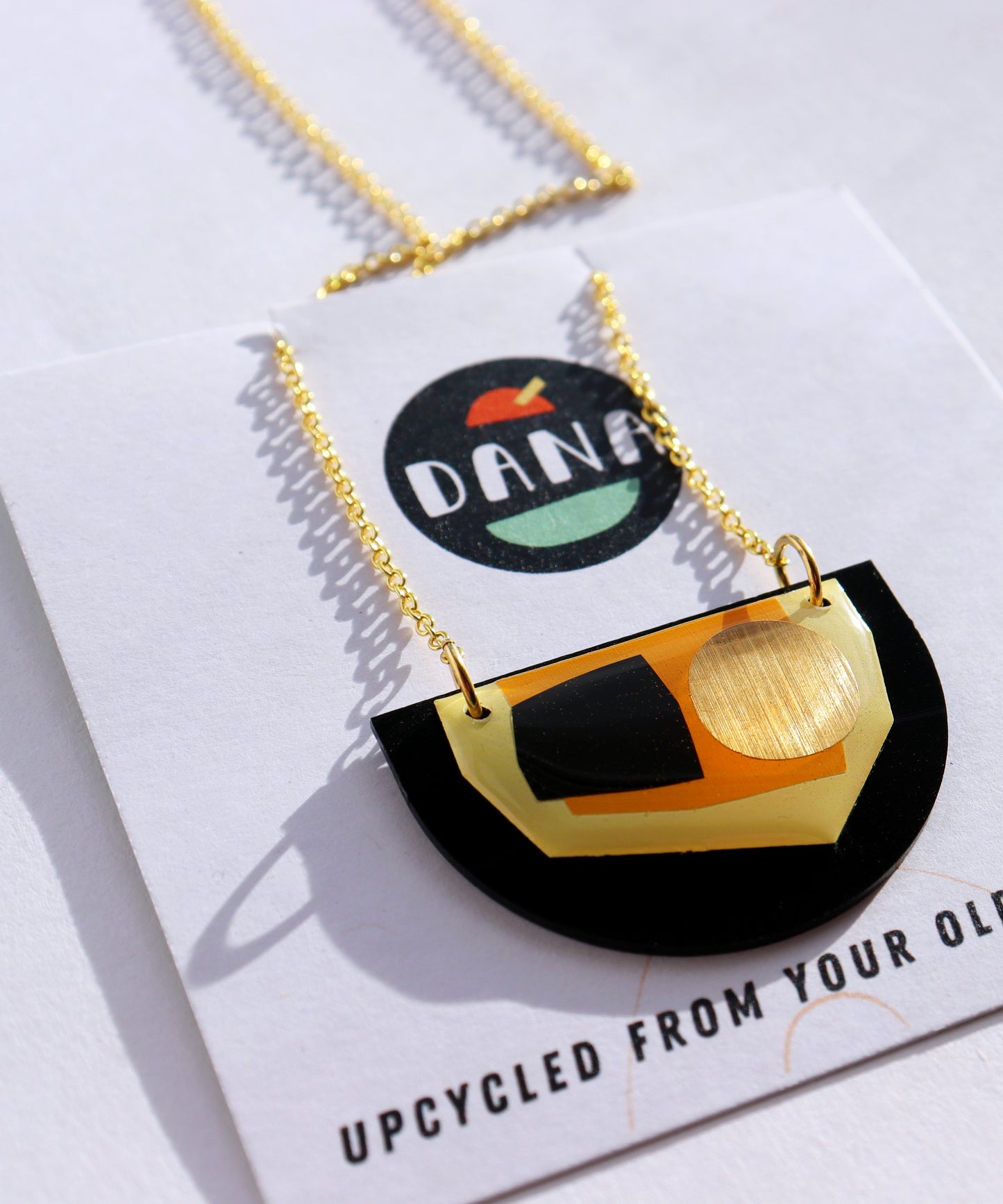 40% OFF geo necklace / color block yellow, gold and black