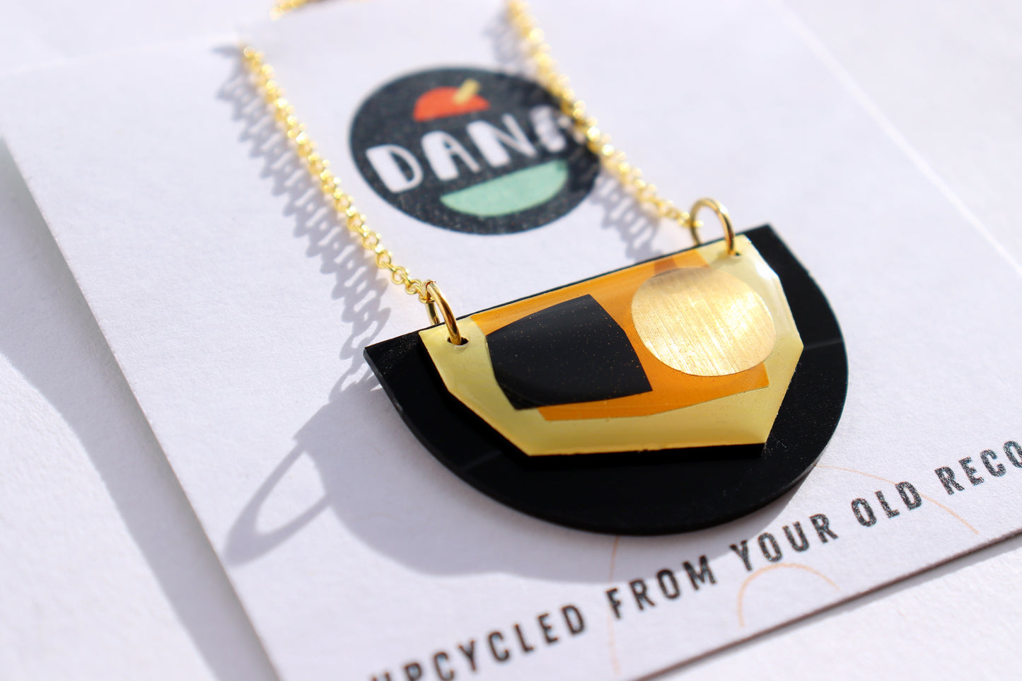 40% OFF geo necklace / color block yellow, gold and black