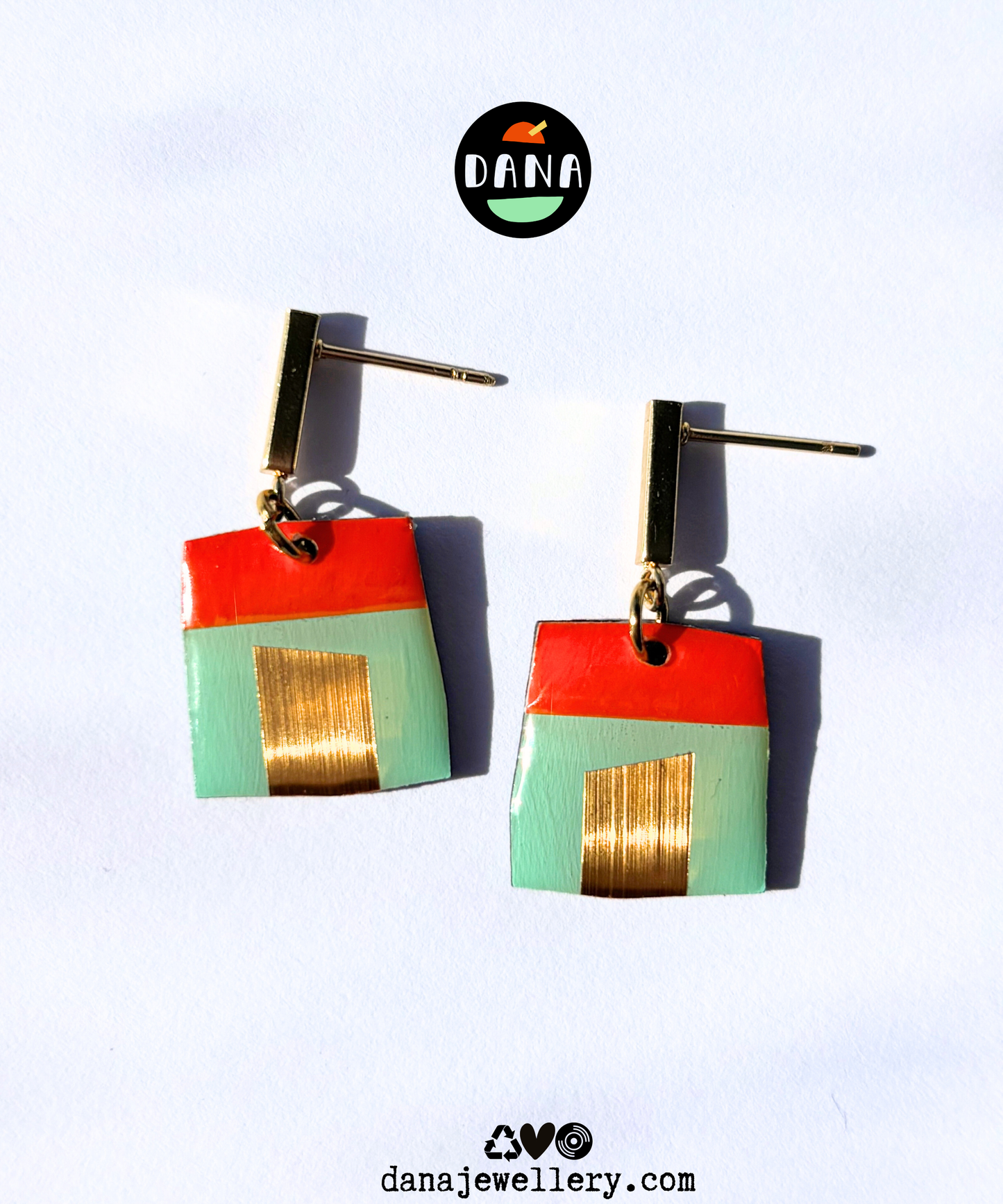 BETTE in mint green, deep orange, and gold