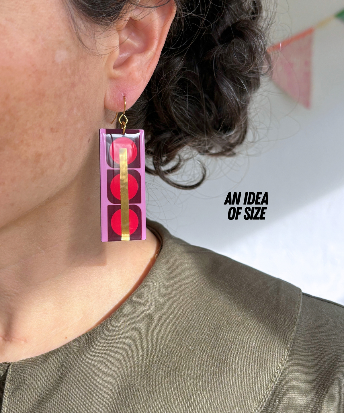 BARA | lilac, deep purple, reddish orange, copper