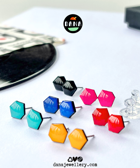 40% OFF Nugget studs / 6 colours / limited availability