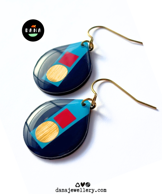 TILLY | midnight blue, light blue, red, gold