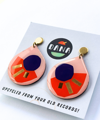 CALI in pink, orange, deep purple, gold