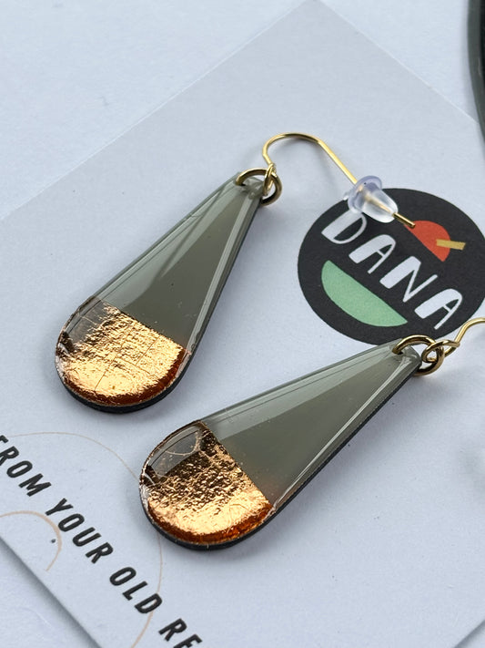 70% OFF long classy teardrops in grey and copper