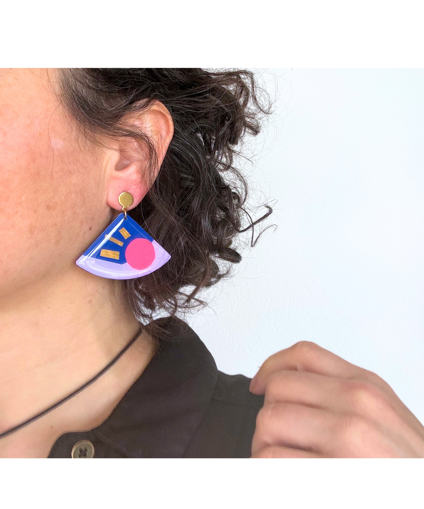 TIA in lilac, navy, neon pink, gold