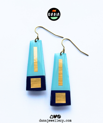 LEXI in shades of blue and lush gold accents