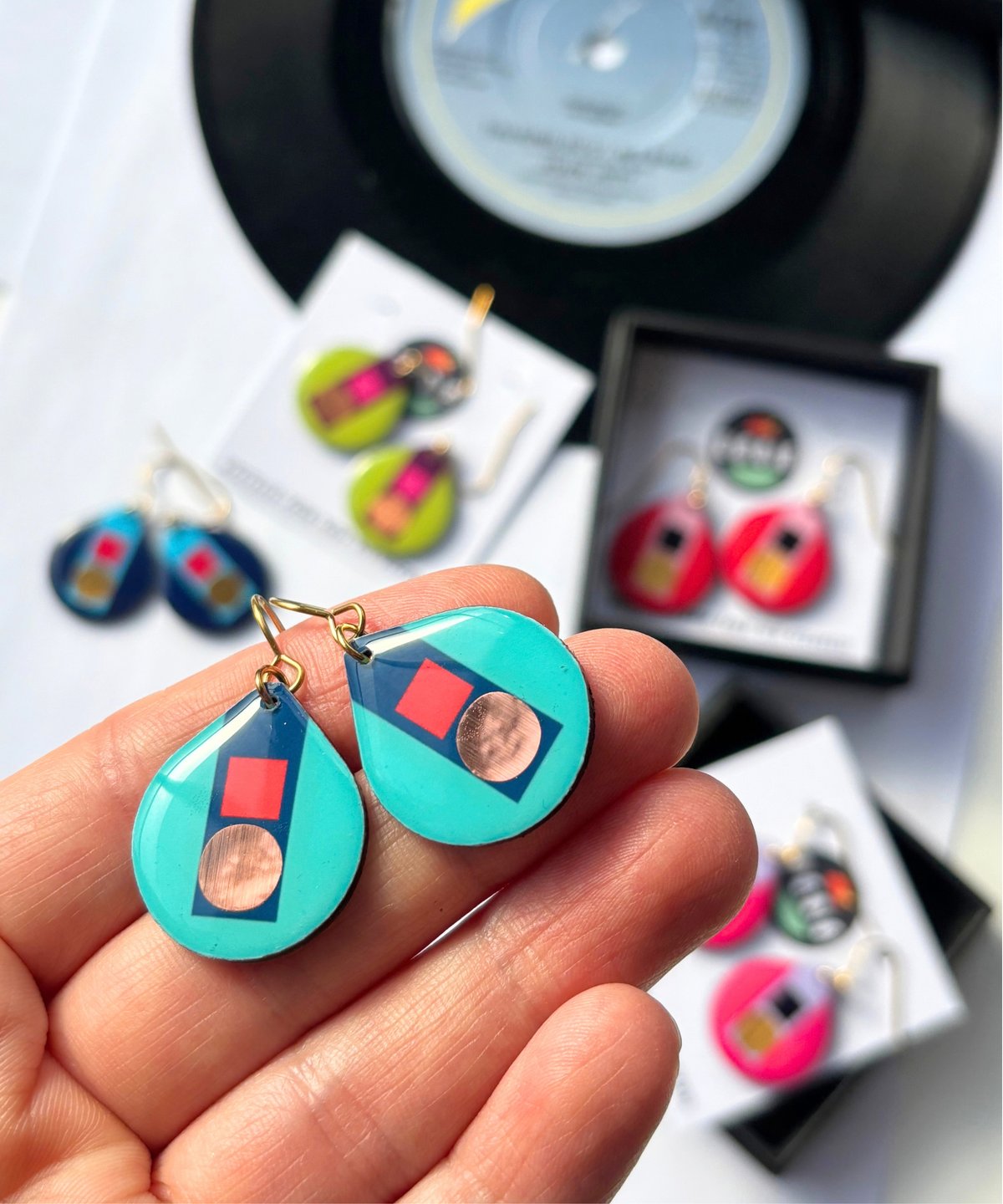 TILLY | turquoise, teal, reddish orange, copper