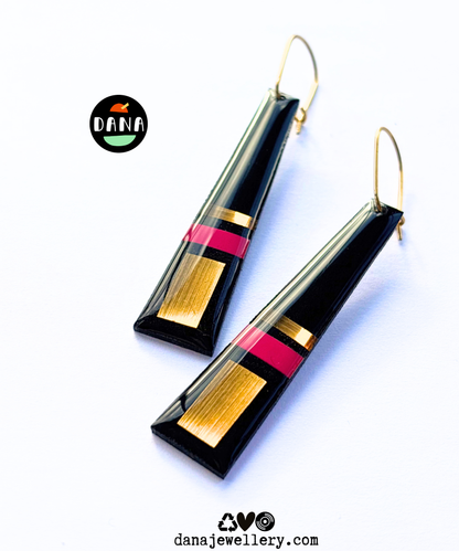 LIZZY stylish geometric in black, fuchsia, and gold