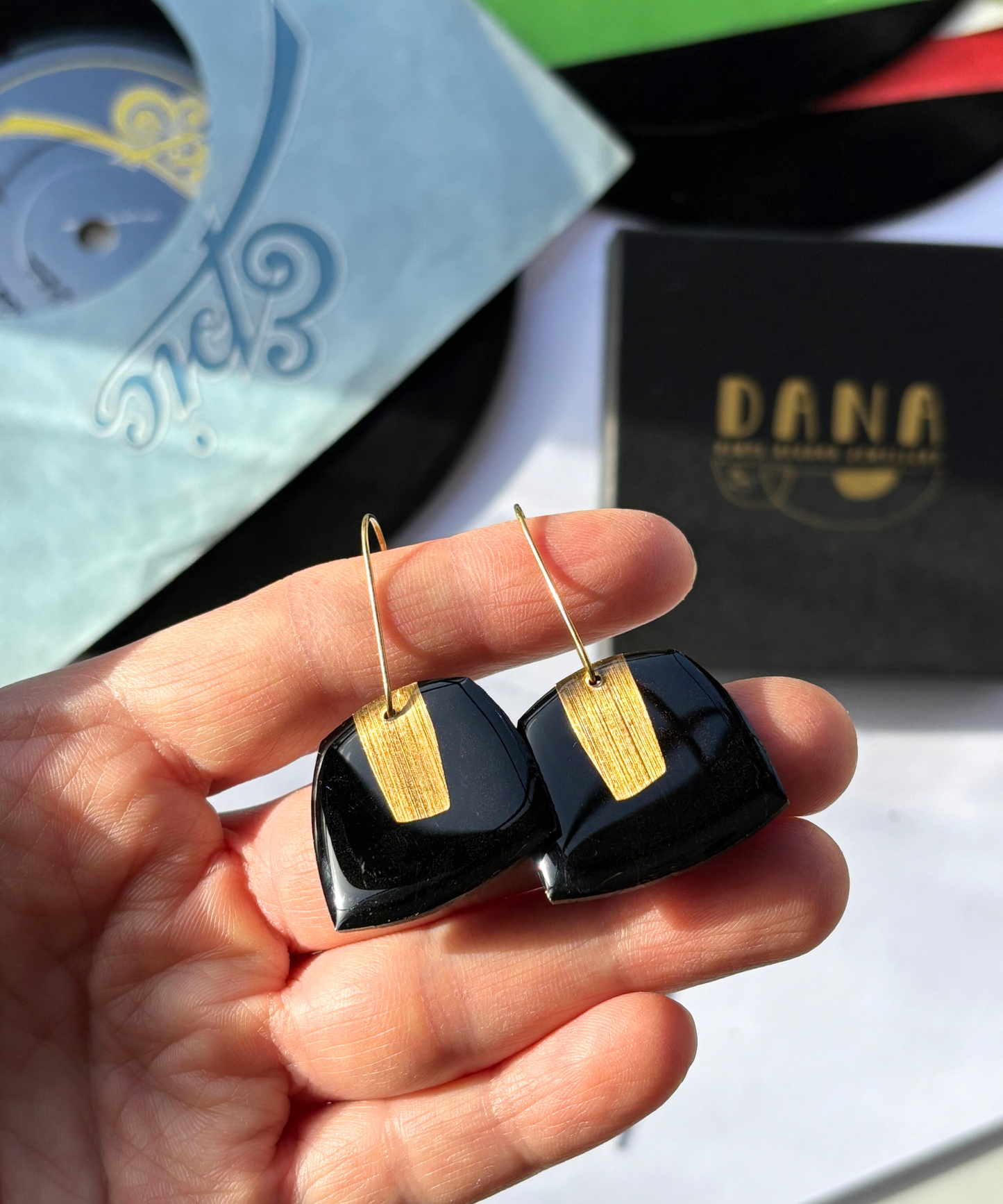 20% OFF | BETTY in black and gold / unique upcycled Irish design