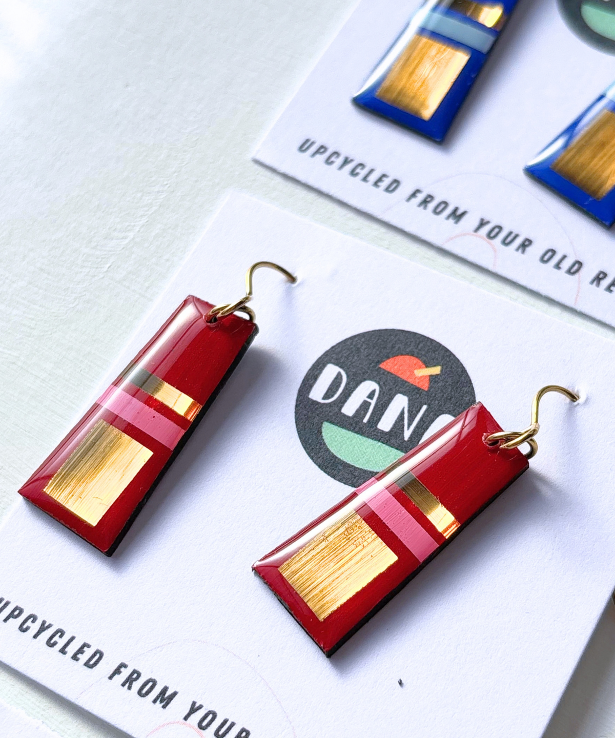 CARA | small geometric earrings full of character | pick your favourite