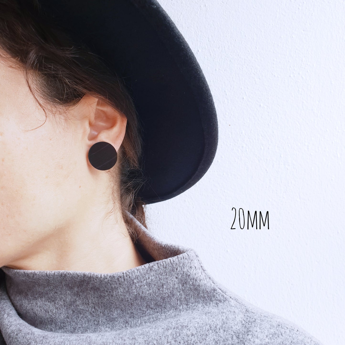 Unisex plain black flat vinyl record studs / 6 sizes