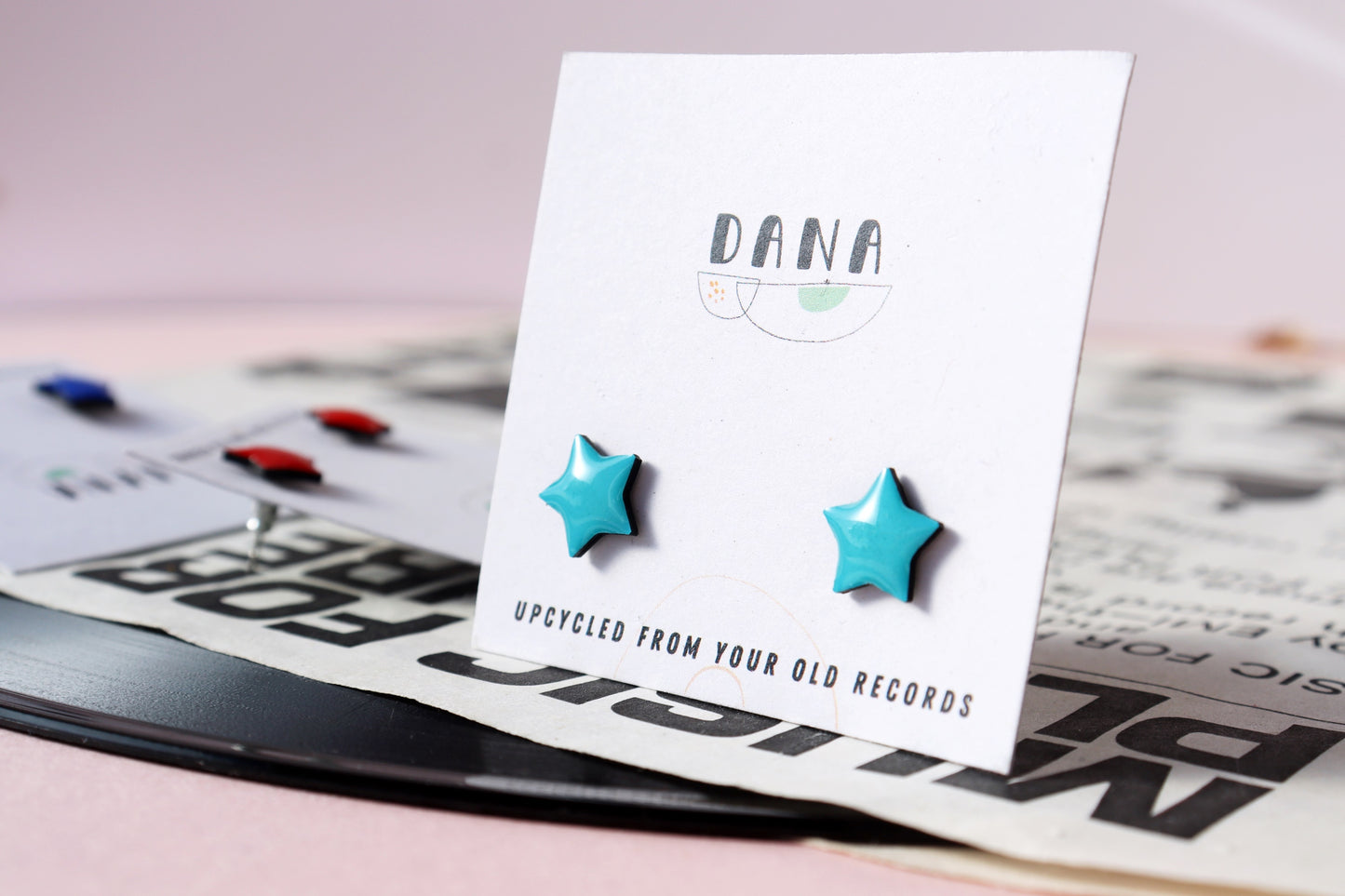 star studs / 8 colours / upcycled vinyl record jewellery