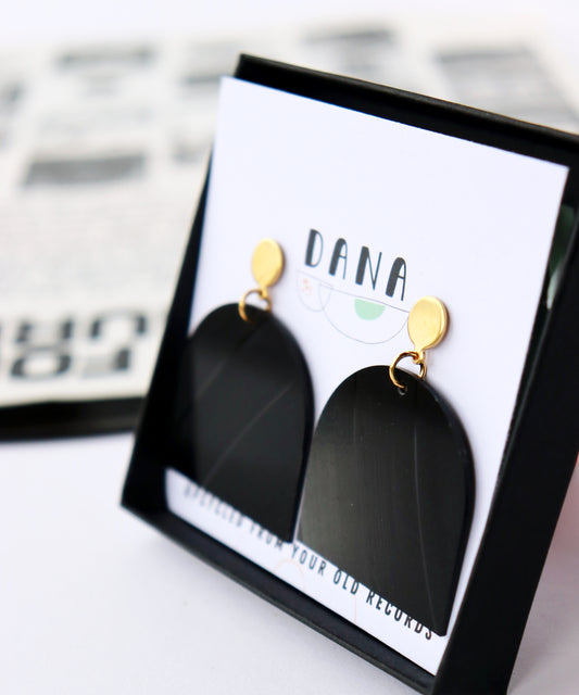 Arch vinyl record earrings in plain black