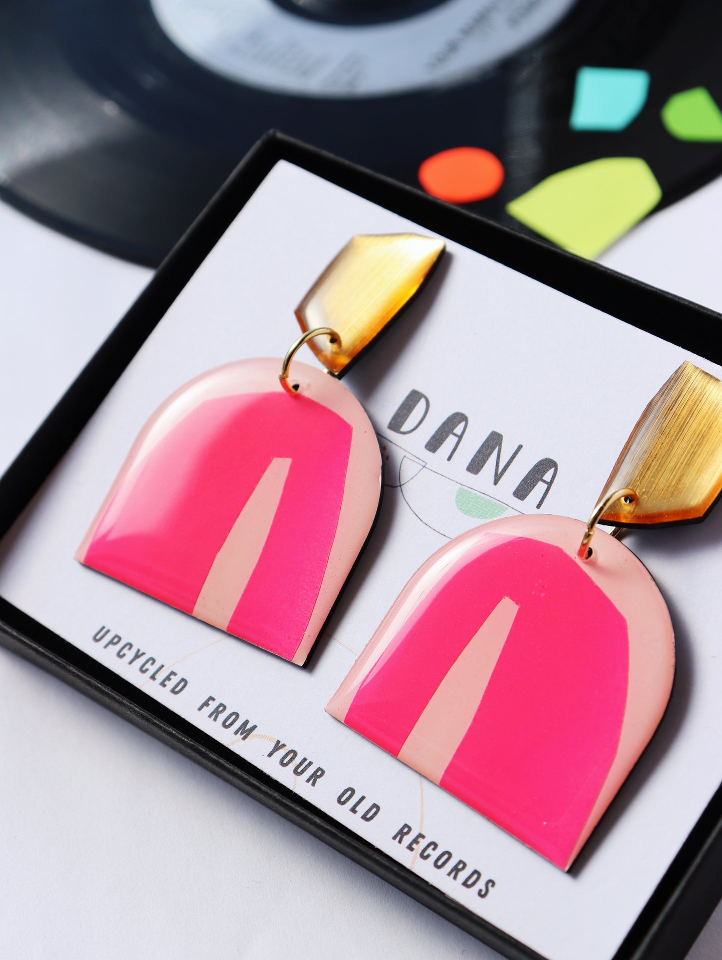 statement GEO dangles in hot hot pink and gold