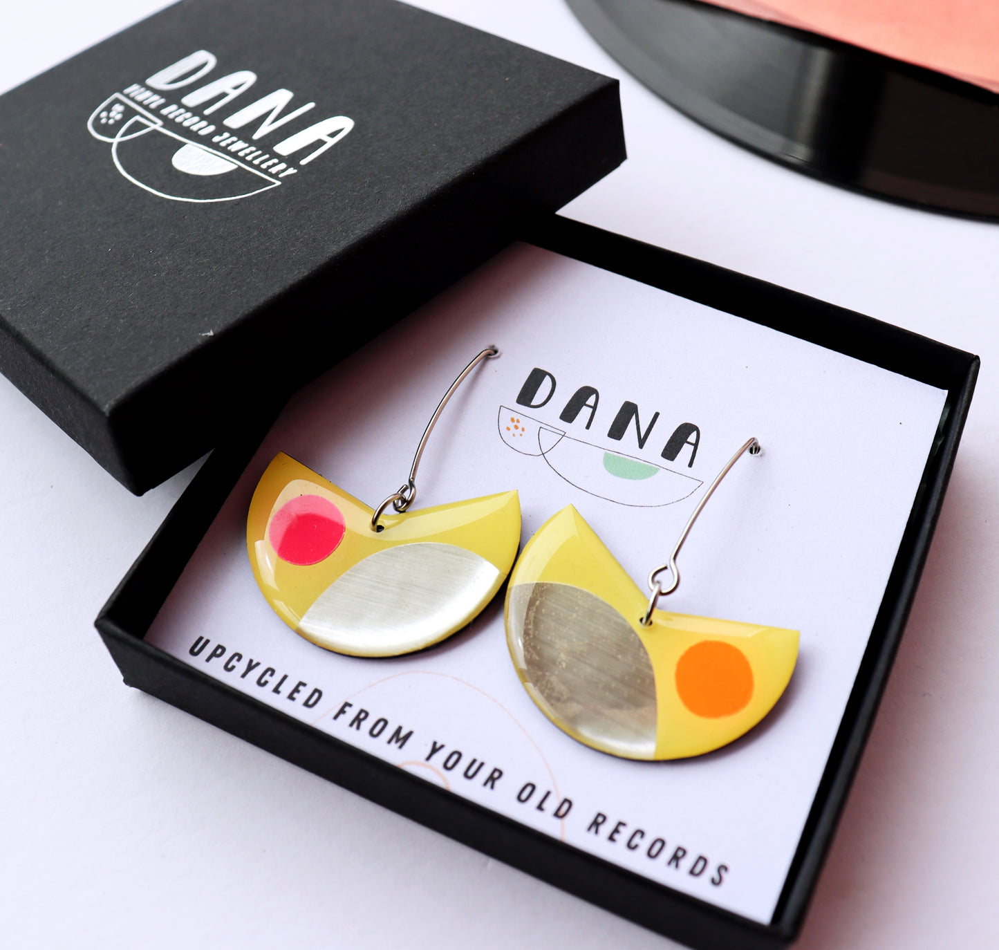 20% OFF 2 pairs left / PACMAN in pastel yellow, hot pink and neon orange / upcycled from your old records